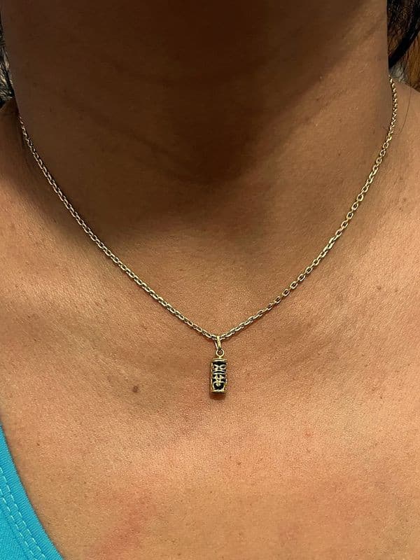 PENDENTIF TIKI ONYX — vue 2