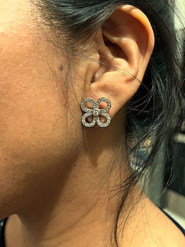 MONO BOUCLE D'OREILLE  DIAMANTS — vue 2