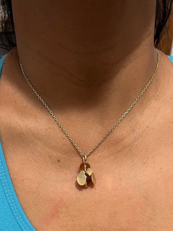 PENDENTIF ABEILLE ARTHUS BERTRAND — vue 2