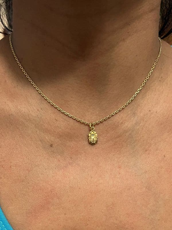 PENDENTIF SCARABÉE — vue 2