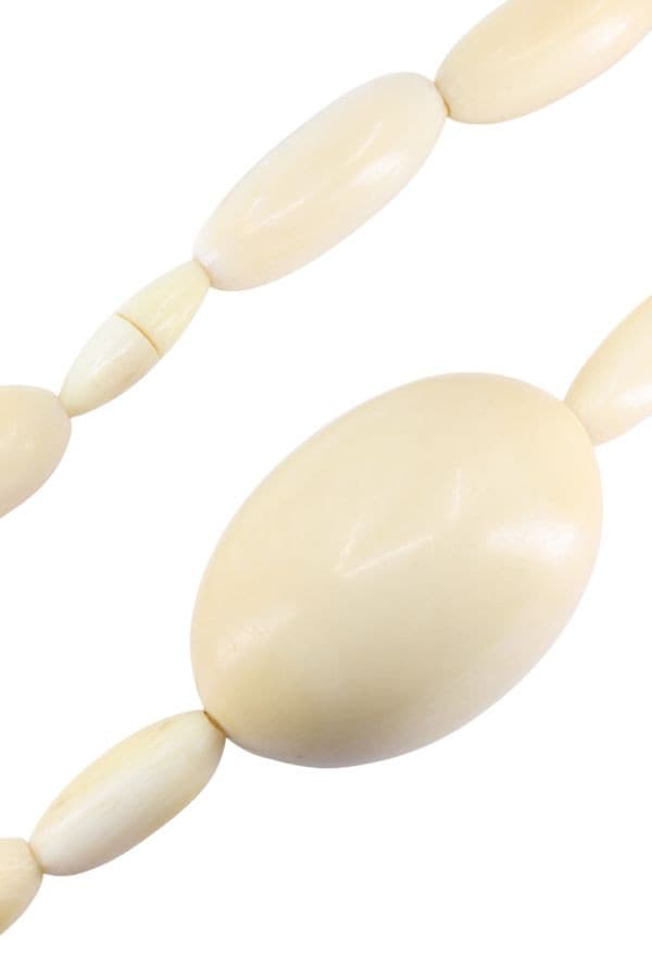 COLLIER EN IVOIRE ANCIEN — vue 2