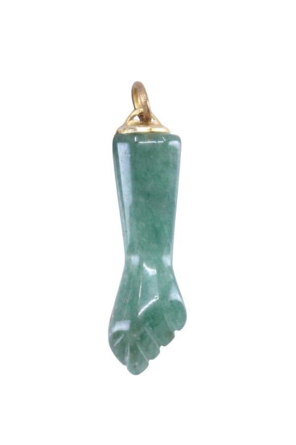 PENDENTIF "MANO FIGA" EN JADE — vue 2