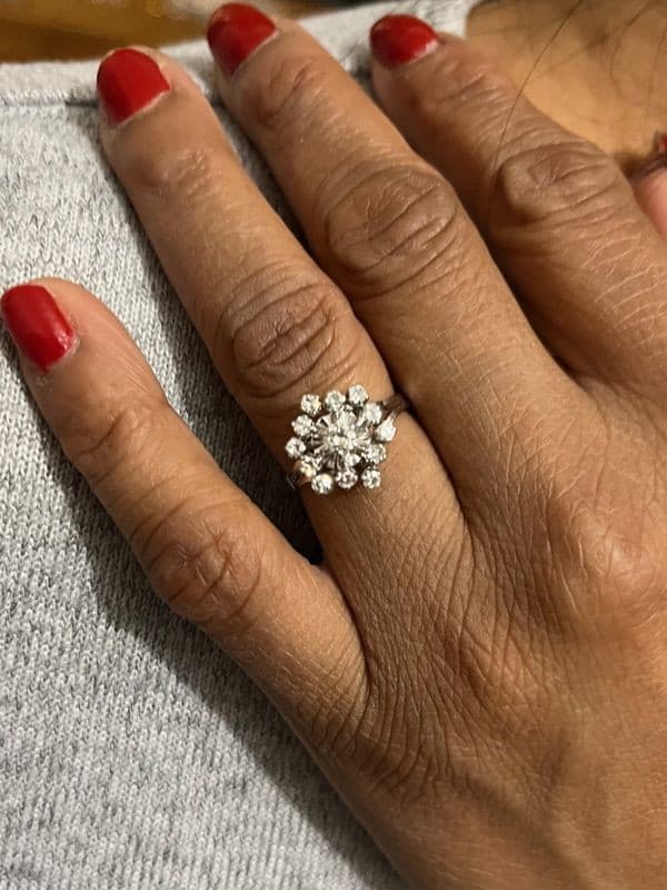 MARGUERITE DIAMANTS ANNÉES 50' — vue 2