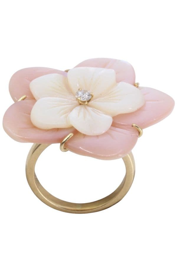 BAGUE FLEUR NACRE ET DIAMANT — vue 1