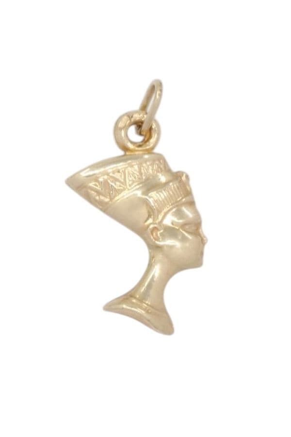 PENDENTIF NEFERTITI — vue 1