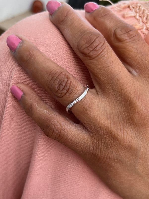 BAGUE CARTIER TRINITY RUBAN — vue 2