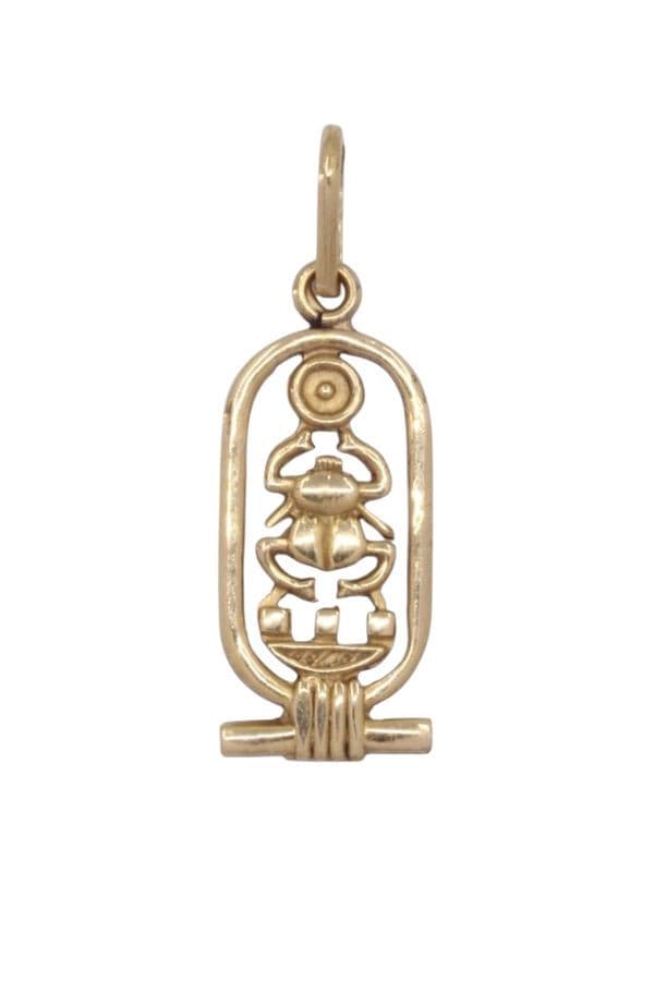 PENDENTIF CARTOUCHE ÉGYPTIEN SCARABÉE — vue 1