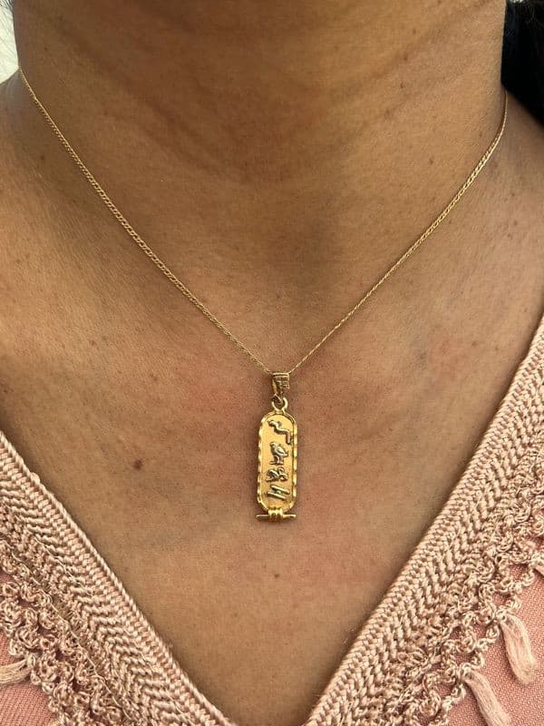 PENDENTIF CARTOUCHE EGYPTIEN — vue 2