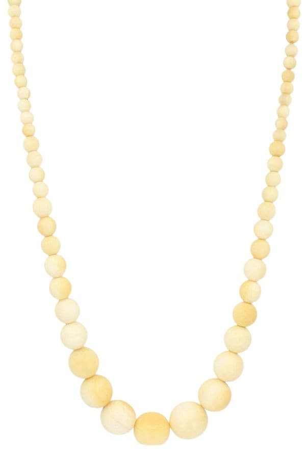 COLLIER EN IVOIRE ANCIEN — vue 1