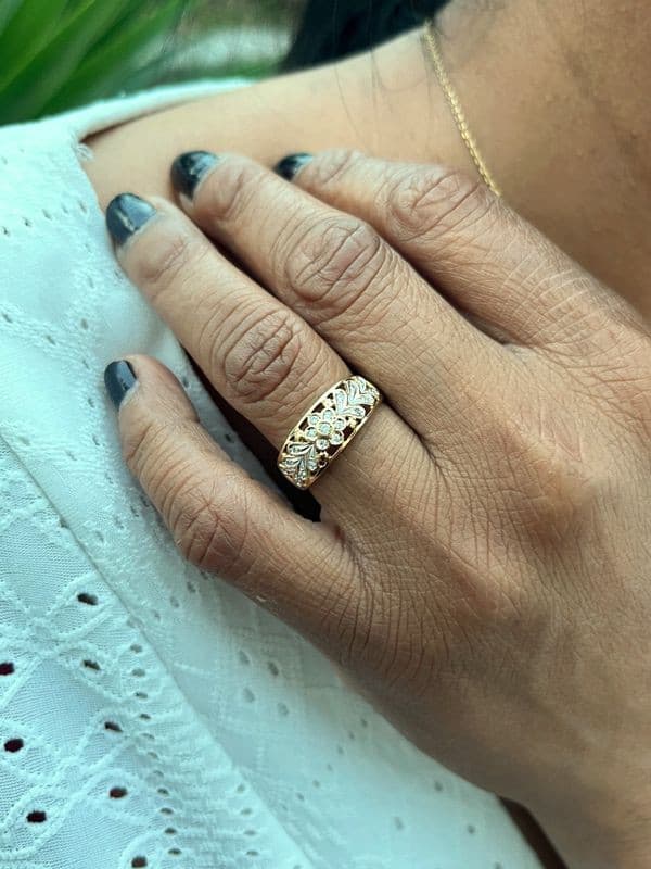 BAGUE FLEUR AJOURÉE DIAMANTS — vue 2
