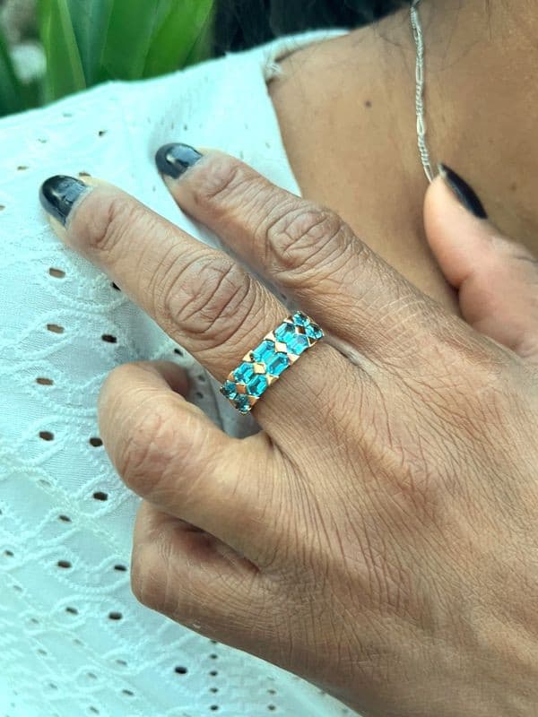 BAGUE MODERNE TOPAZES — vue 2