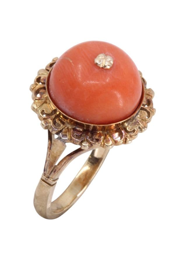 BAGUE ANCIENNE CORAIL — vue 3