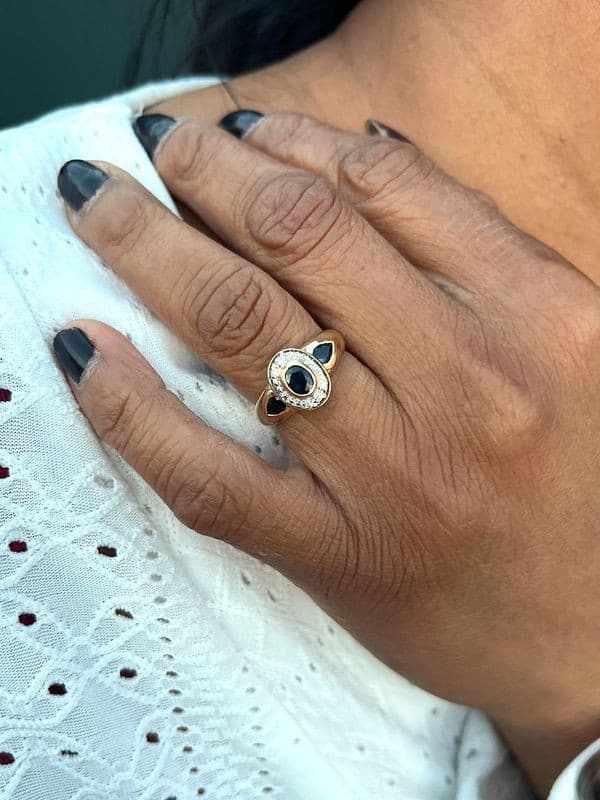 BAGUE SAPHIRS ET DIAMANTS — vue 2