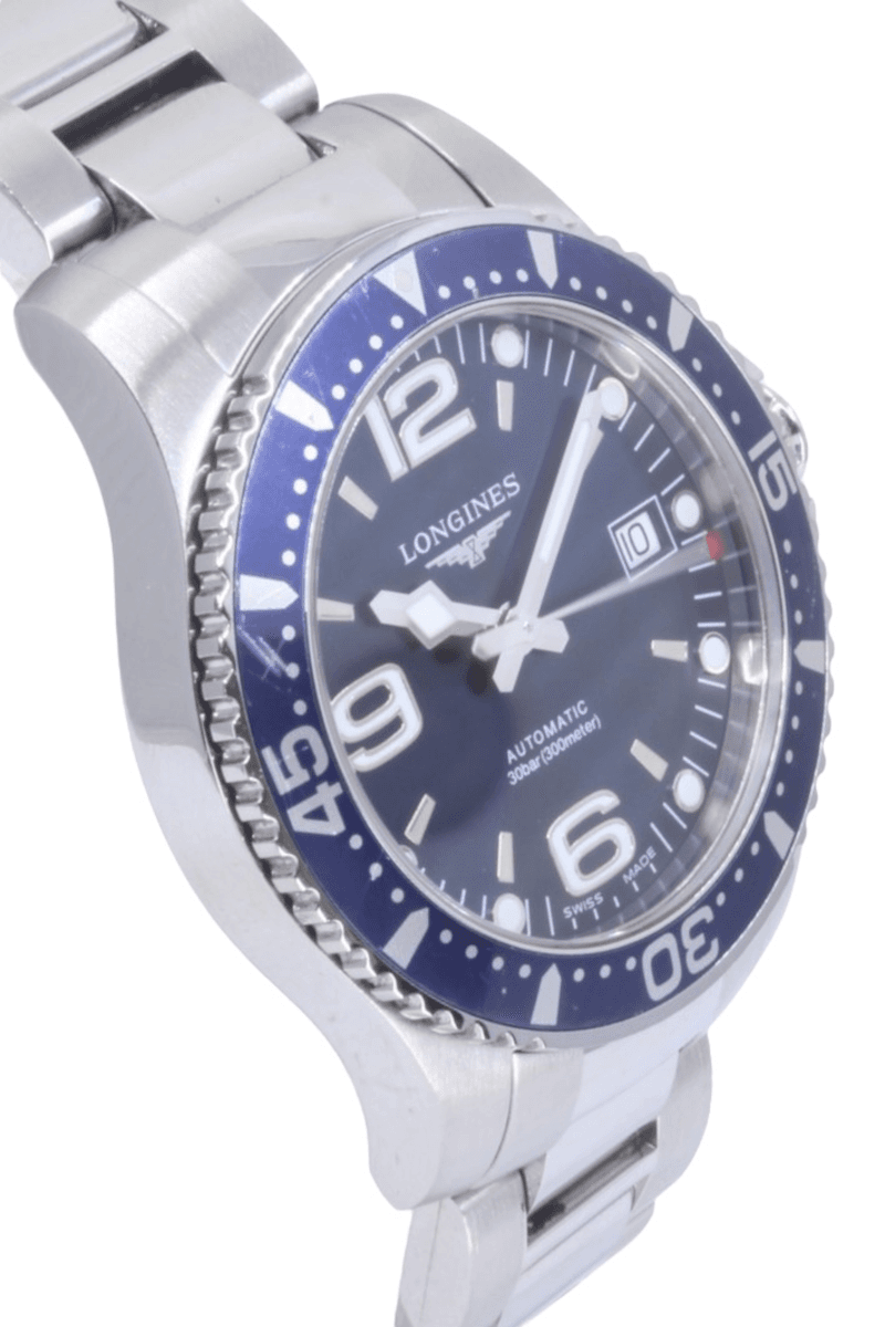 LONGINES HYDROCONQUEST — vue 3