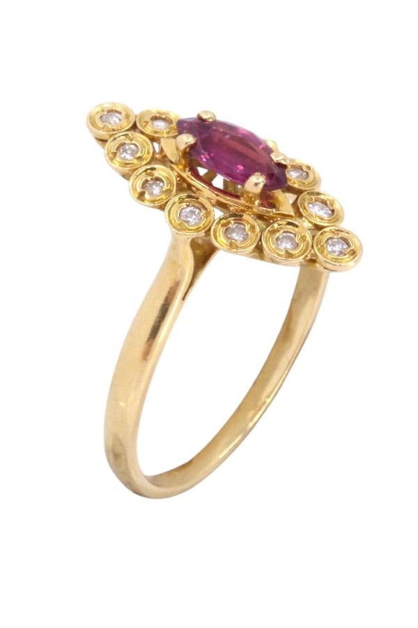 BAGUE MARQUISE RUBIS DIAMANTS — vue 3