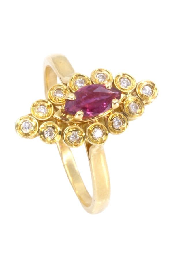 BAGUE MARQUISE RUBIS DIAMANTS — vue 5