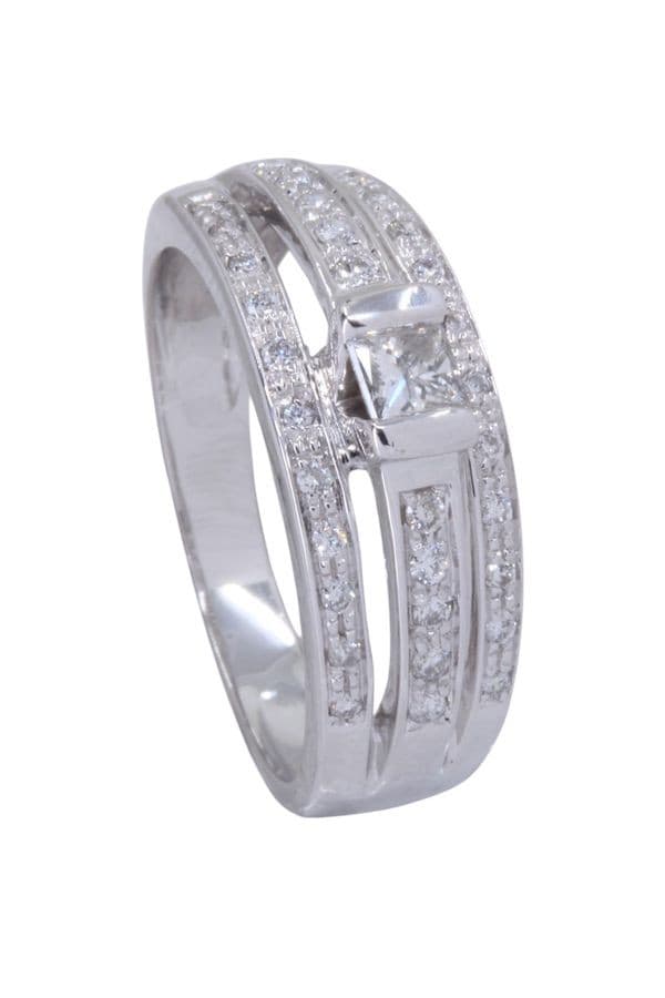 BAGUE MODERNE DIAMANTS — vue 5