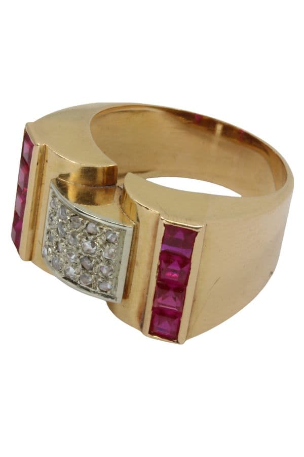 BAGUE TANK RUBIS ET DIAMANTS — vue 3