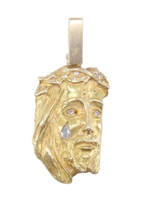 PENDENTIF CHRIST DIAMANTS — vue 1