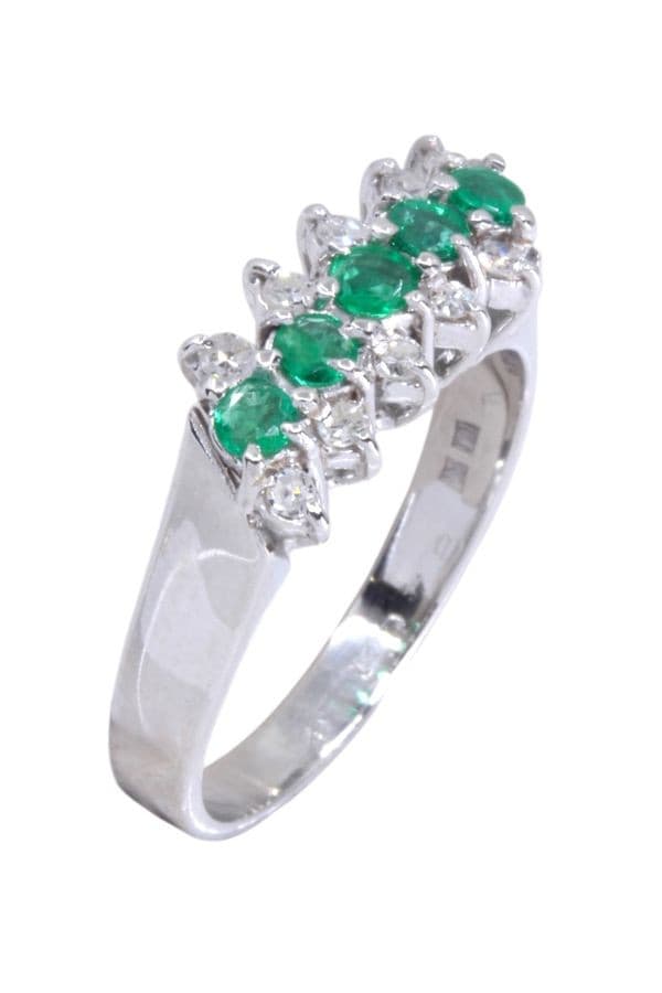 BAGUE ÉMERAUDE ET DIAMANTS — vue 3
