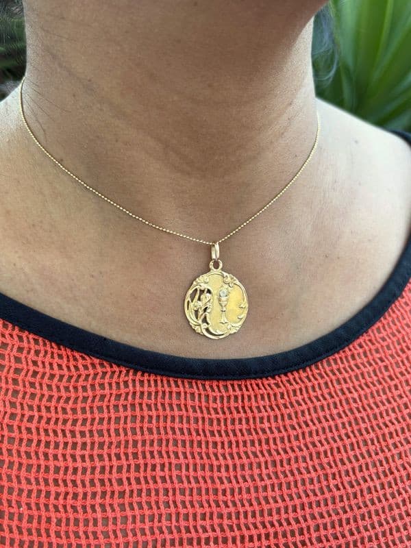 MÉDAILLE ANCIENNE CALICE — vue 2