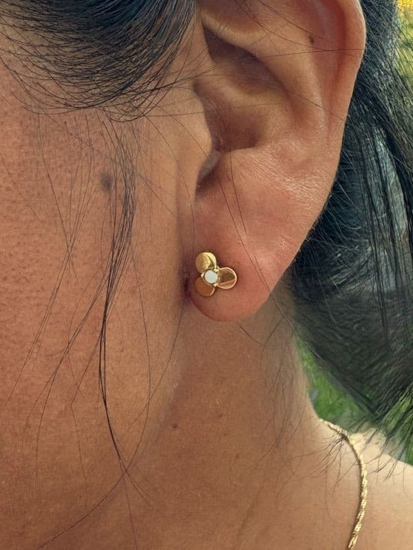 BOUCLE D'OREILLE ARTHUS BERTRAND — vue 2