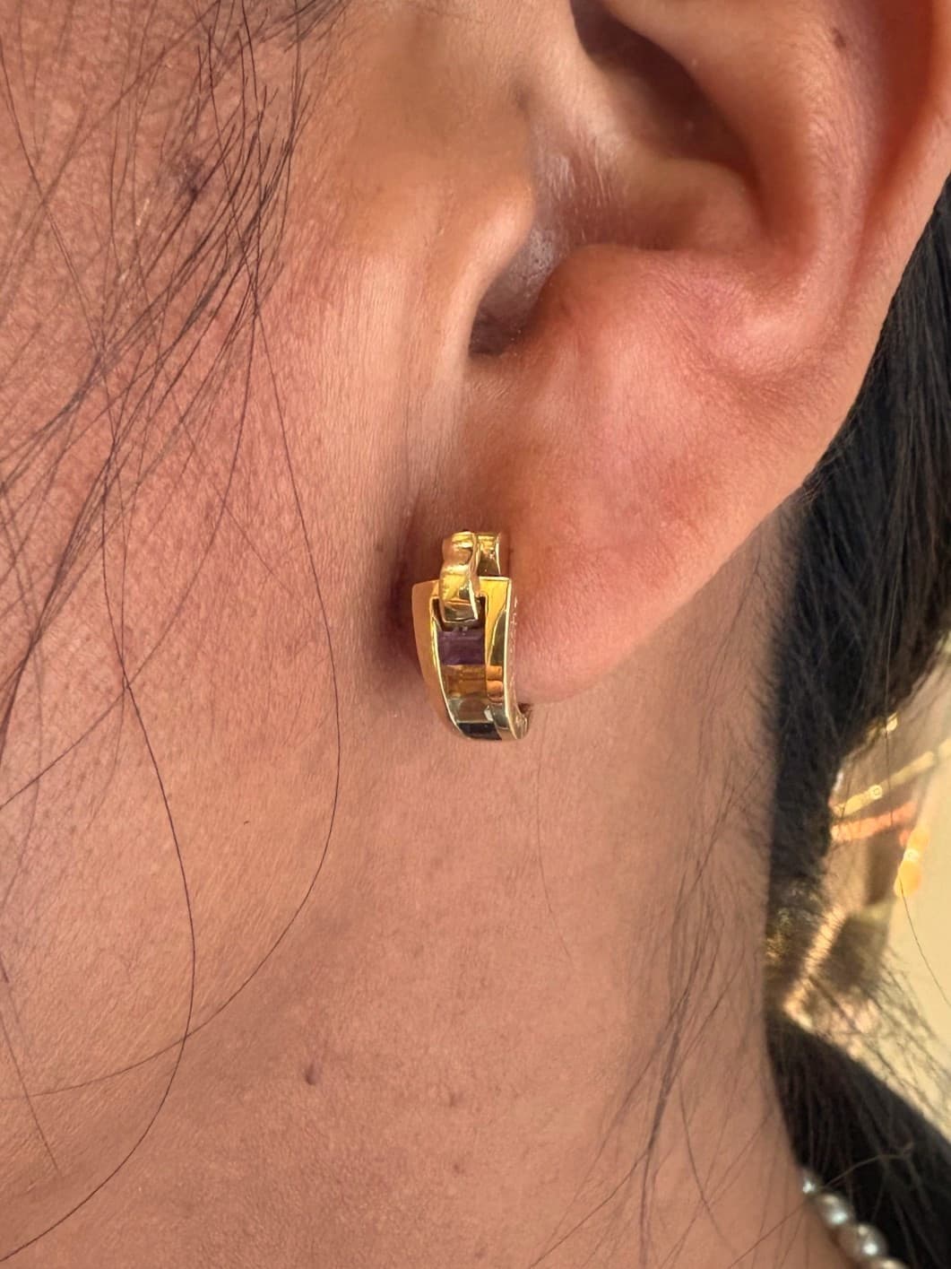 BOUCLES D'OREILLES GUY LAROCHE — vue 2