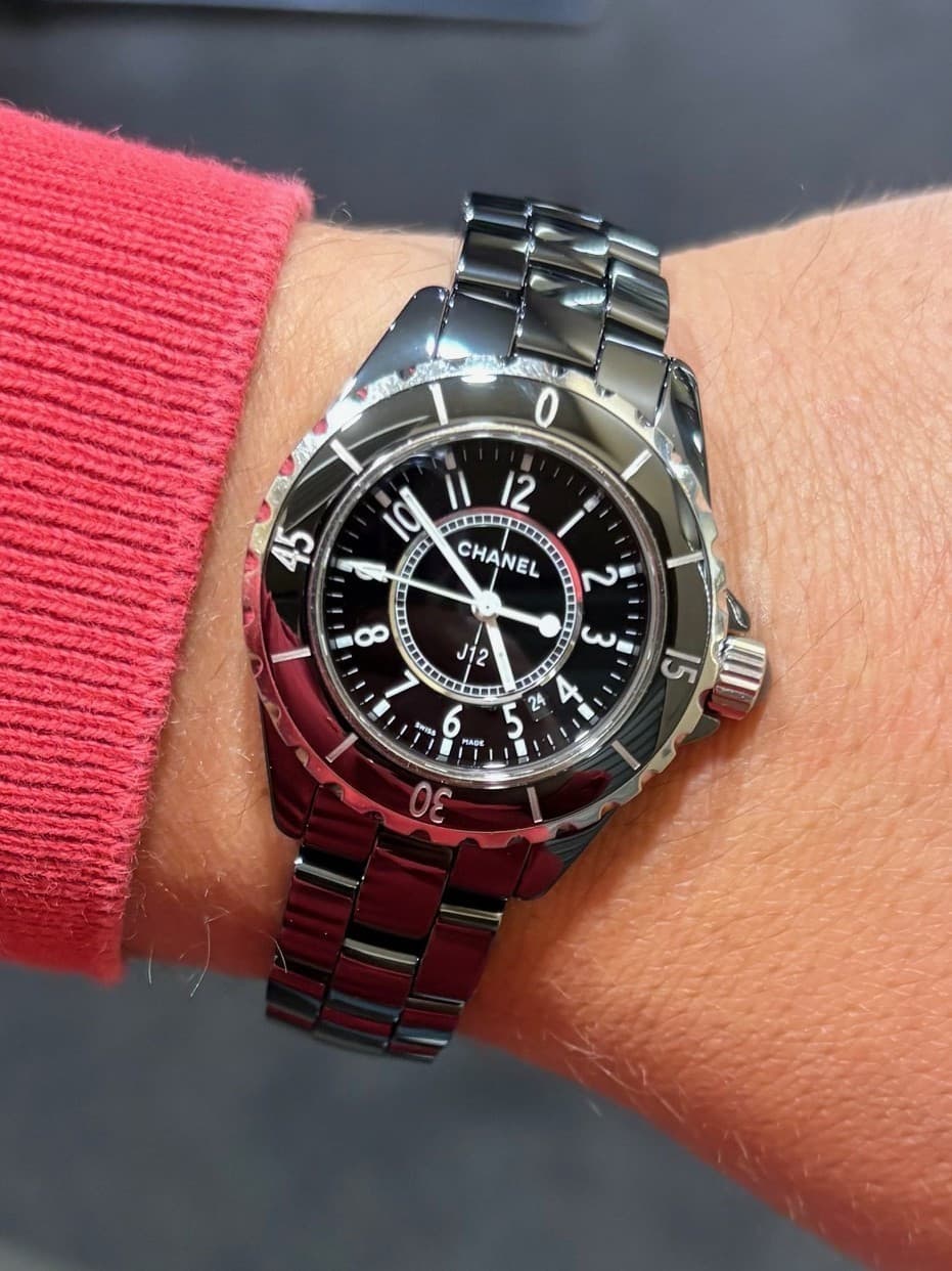 CHANEL J12 — vue 2