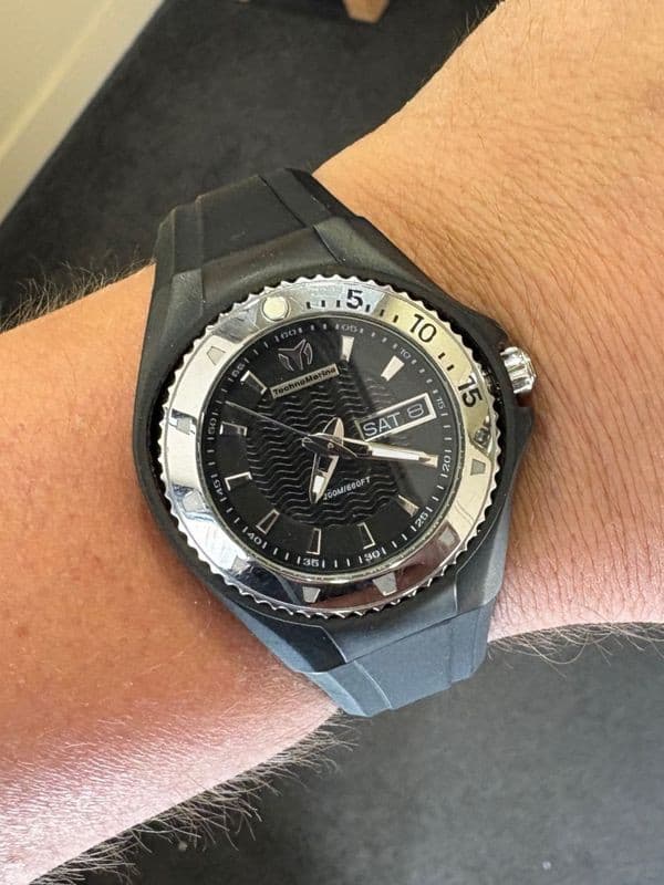 TECHNOMARINE CRUISE — vue 2