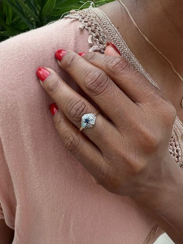 BAGUE ANCIENNE 2 ORS SAPHIR — vue 2