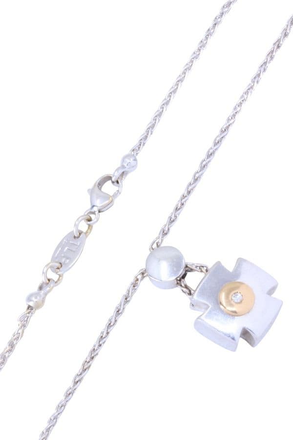 COLLIER CROIX MODERNE DIAMANT — vue 3