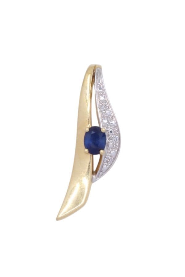 PENDENTIF SAPHIR ET DIAMANTS — vue 1