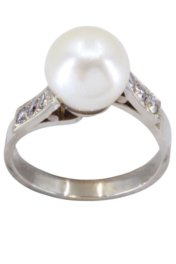 BAGUE PERLE ET DIAMANTS