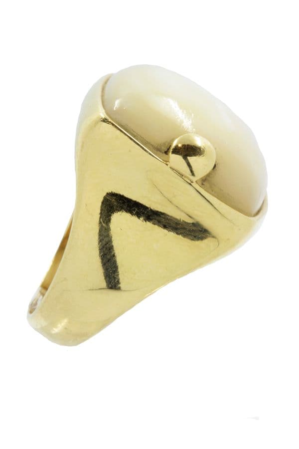 BAGUE STYLE CHEVALIÈRE NACRE — vue 4