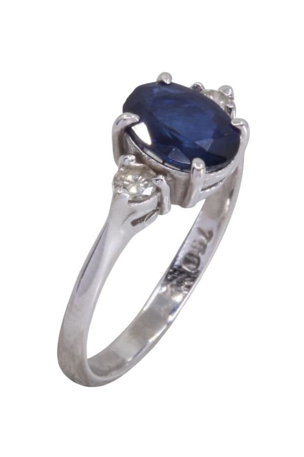 BAGUE SAPHIR ET DIAMANTS — vue 3