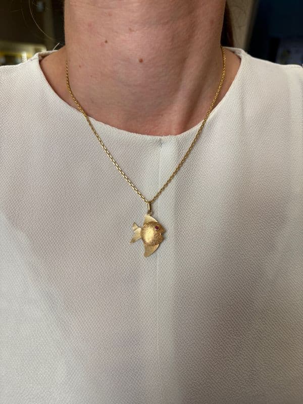 PENDENTIF POISSON — vue 2