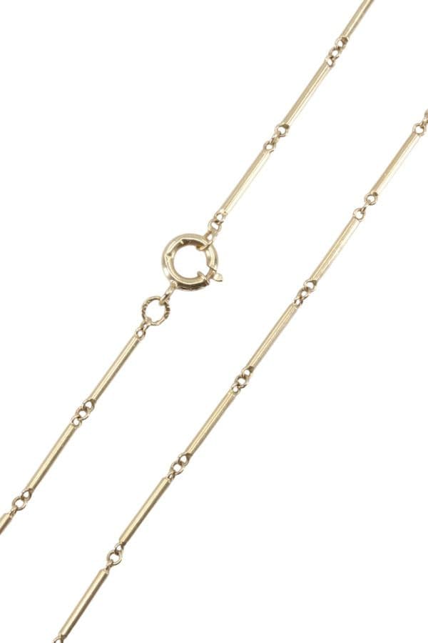 CHAINE MAILLE BATON — vue 3