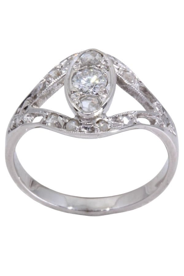 BAGUE ART-DÉCO DIAMANTS — vue 1