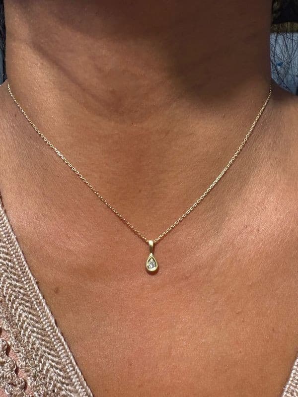 PENDENTIF DIAMANT — vue 2