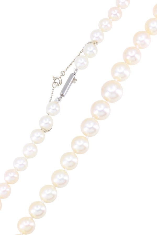 COLLIER DE PERLE EN CHUTE — vue 3