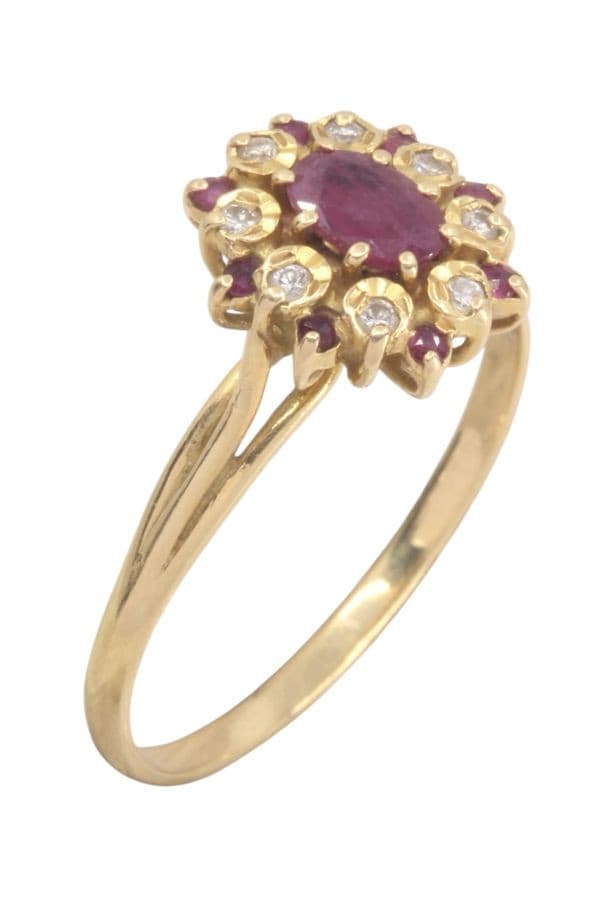 BAGUE MARGUERITE RUBIS ET DIAMANTS — vue 3
