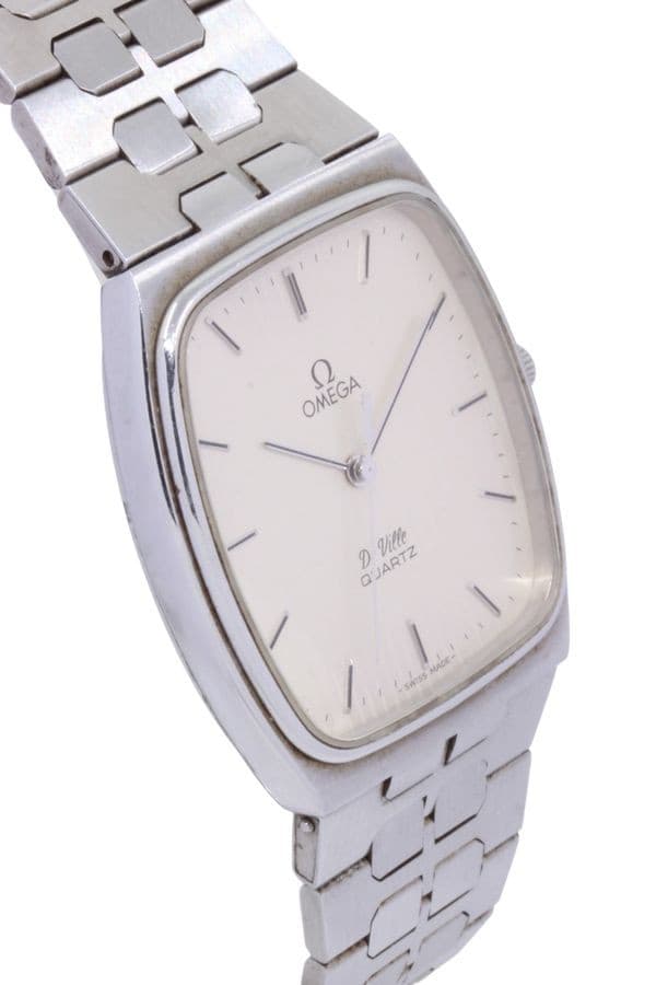 OMEGA DE VILLE — vue 3