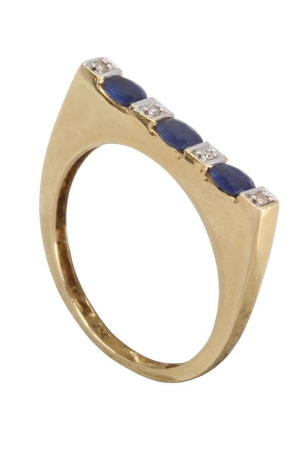 BAGUE SAPHIR ET DIAMANT — vue 4