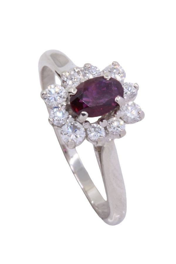 BAGUE MARGUERITE RUBIS ET DIAMANTS — vue 4