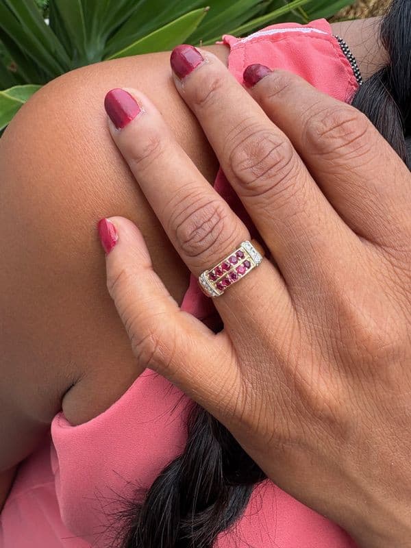BAGUE 2 ORS RUBIS ET DIAMANTS — vue 2