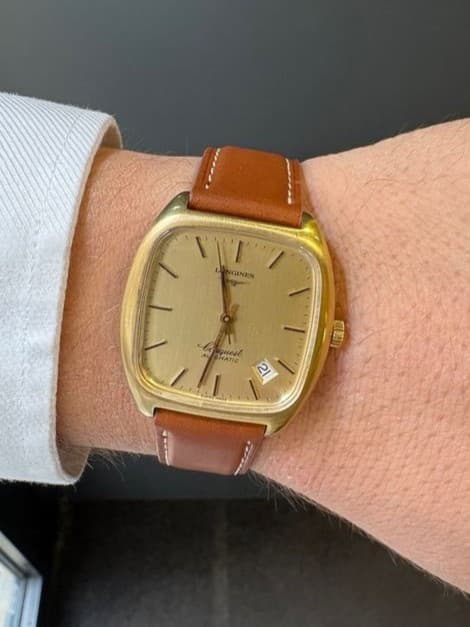 LONGINES CONQUEST AUTOMATIC — vue 2