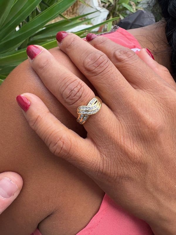 BAGUE RUBAN DIAMANTS — vue 2
