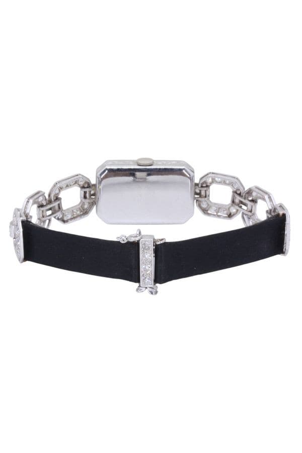 MONTRE ART-DÉCO PLATINE ET DIAMANTS — vue 6
