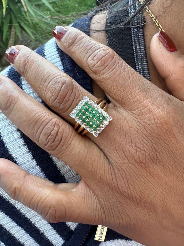 BAGUE ÉMERAUDES MODERNE — vue 2