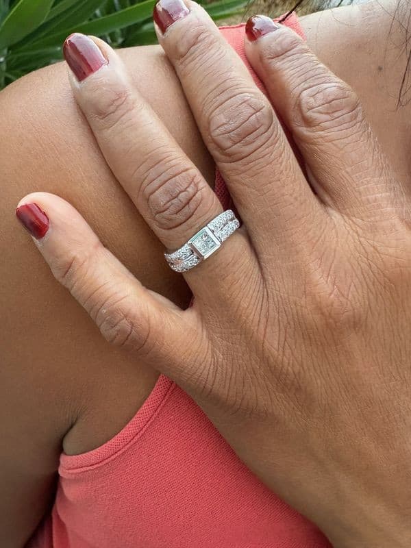 BAGUE PLATINE ET DIAMANTS — vue 2